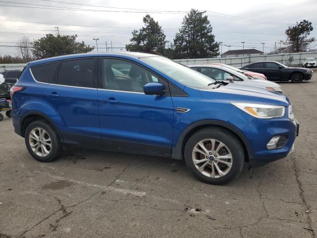 1FMCU9GD8HUC74951  ford escape 2017 IMG 3