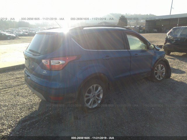 1FMCU9GD9HUC28559  ford escape 2017 IMG 3