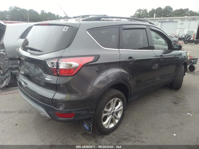 1FMCU9GD9HUC70617  ford escape 2017 IMG 3