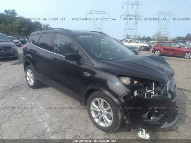 1FMCU9GD9HUC71606  ford escape 2017 IMG 0