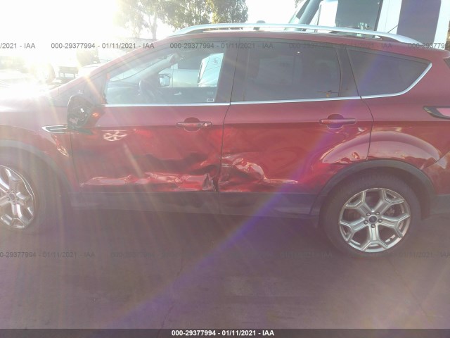 1FMCU9J99HUE36901  ford escape 2017 IMG 5