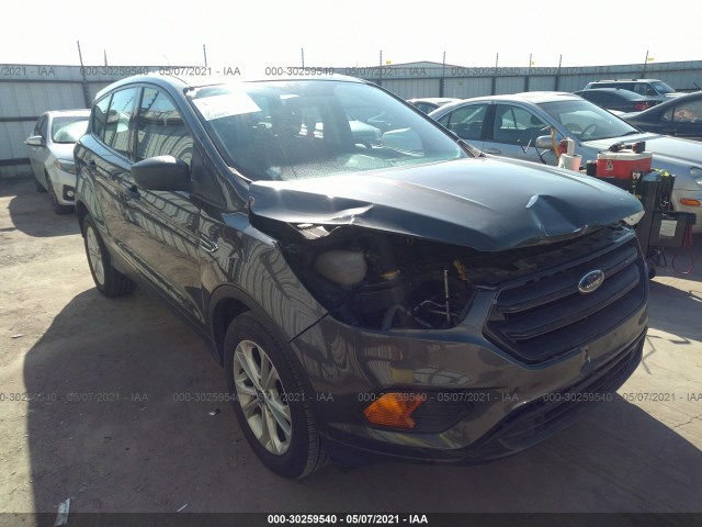 1FMCU0F75JUB81737  ford escape 2018 IMG 0