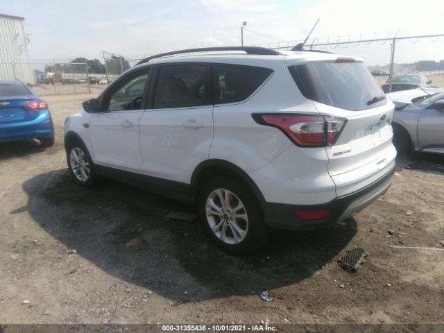 1FMCU0GD1JUB95090  ford escape 2018 IMG 2