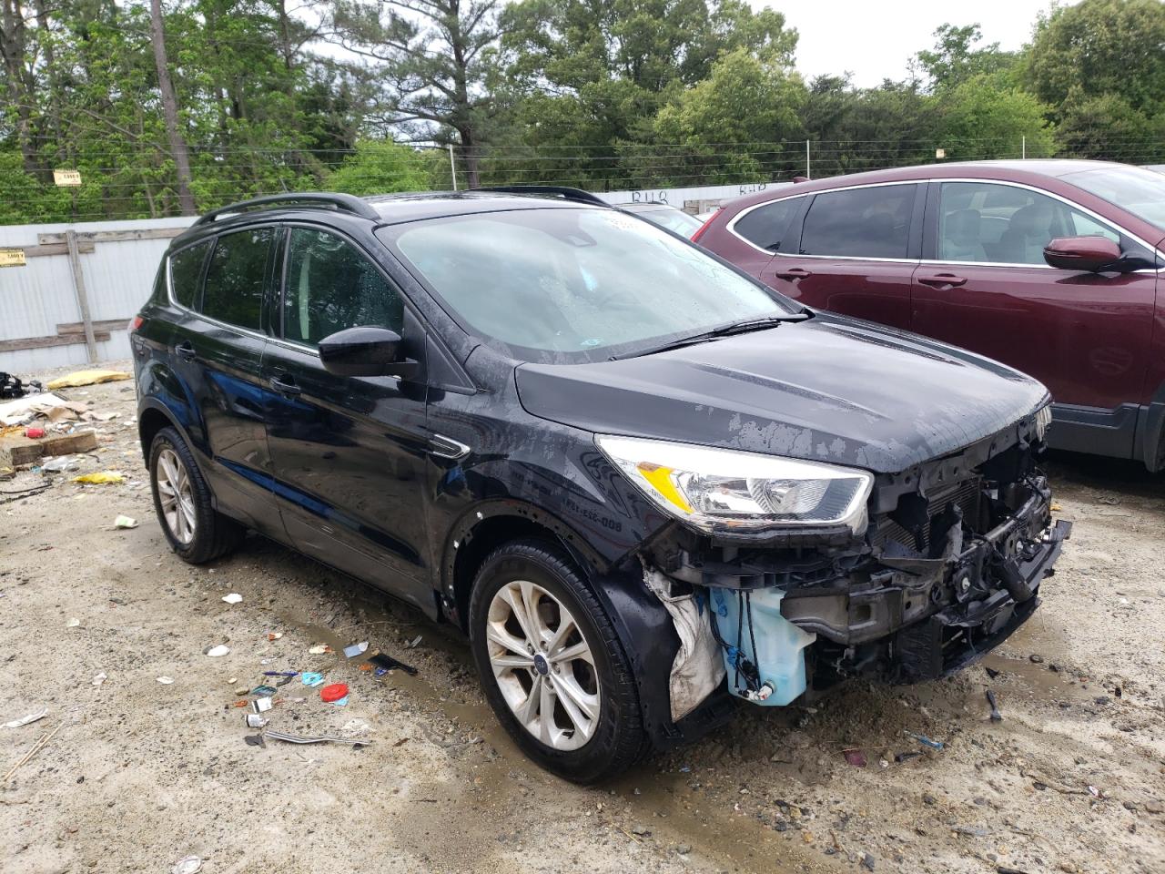 1FMCU0GD2JUB34363  ford escape 2018 IMG 3