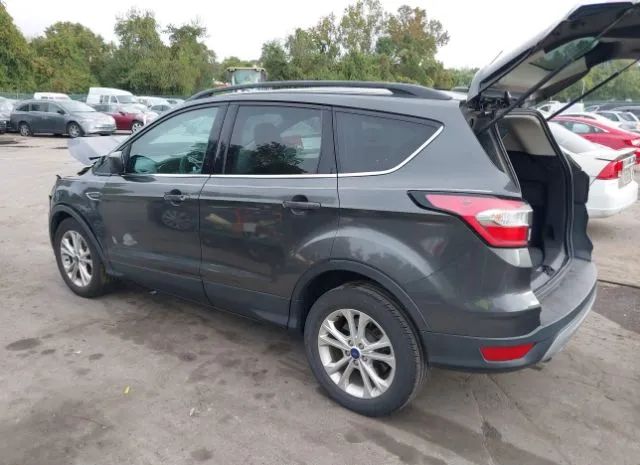 1FMCU0GD2JUB62048  ford escape 2018 IMG 2