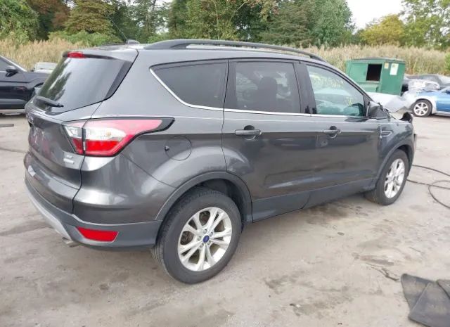 1FMCU0GD2JUB62048  ford escape 2018 IMG 3