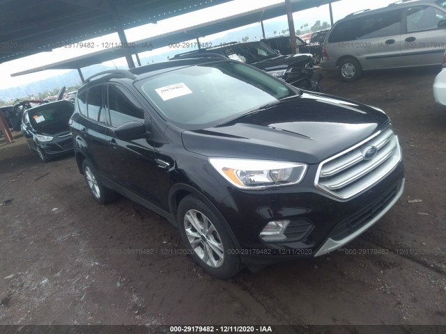 1FMCU0GD6JUC70866  ford escape 2018 IMG 0