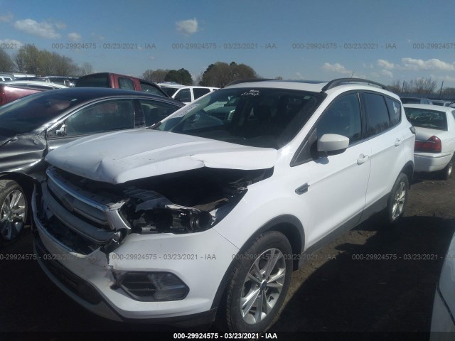 1FMCU0GD8JUC61232  ford escape 2018 IMG 1