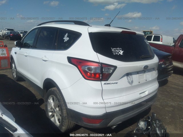 1FMCU0GD8JUC61232  ford escape 2018 IMG 2