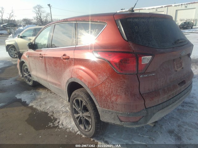 1FMCU0GD9KUA42510  ford escape 2019 IMG 2