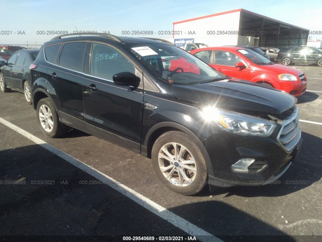 1FMCU0HD2JUC45669  ford escape 2018 IMG 0