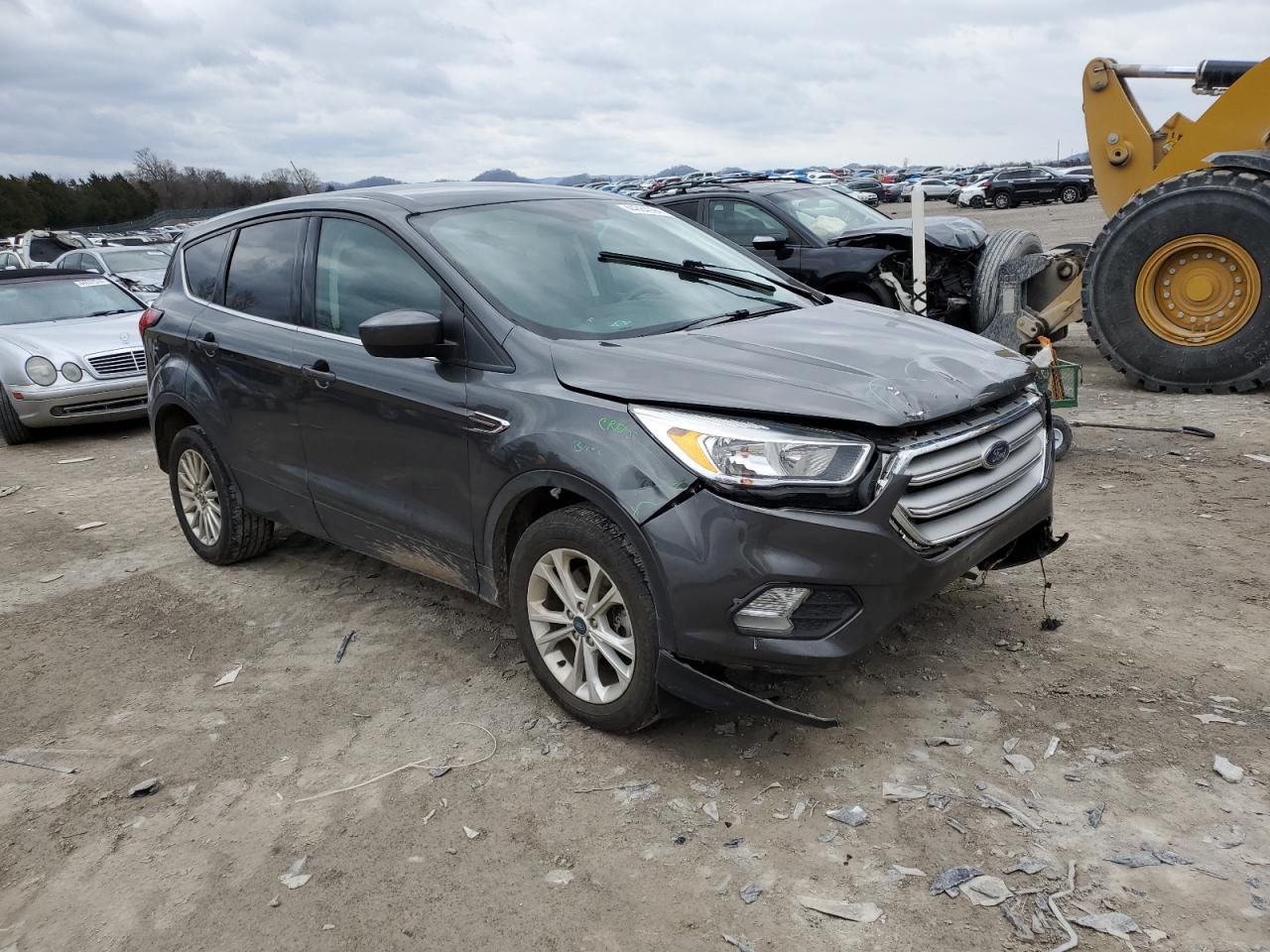 1FMCU9GD1KUA25723  ford escape 2018 IMG 3