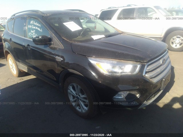 1FMCU9GD4JUA43552  ford escape 2018 IMG 0