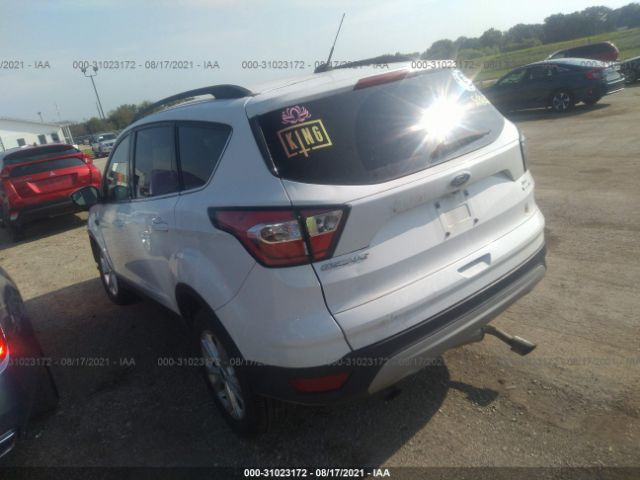 1FMCU9GD4JUB68826  ford escape 2018 IMG 2