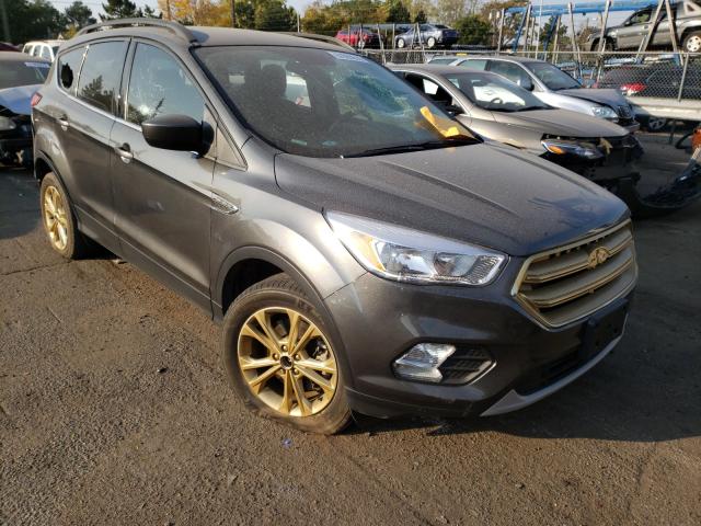 1FMCU9GD6JUB73140  ford escape 2018 IMG 0