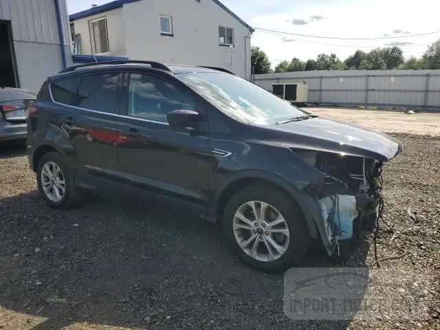 1FMCU9HD0JUA15309  ford escape 2018 IMG 3