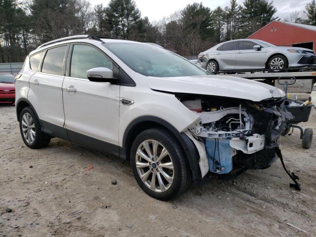 1FMCU9J94JUC84368  ford escape 2018 IMG 3