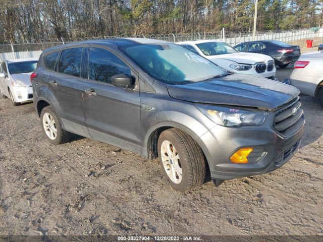 1FMCU0F70KUA88139  ford escape 2019 IMG 0