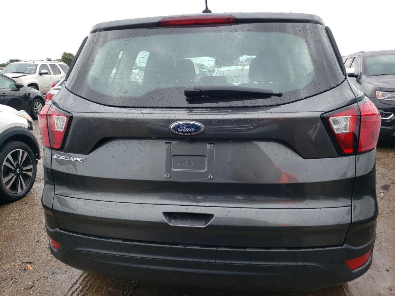 1FMCU0F75KUA92915  ford escape 2019 IMG 5