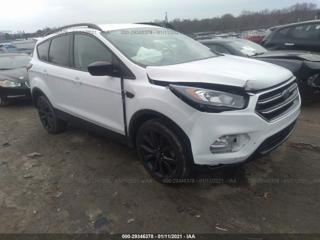 1FMCU0GD6KUA64853  ford escape 2019 IMG 0