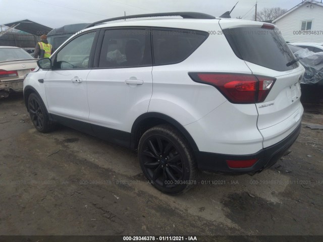 1FMCU0GD6KUA64853  ford escape 2019 IMG 2