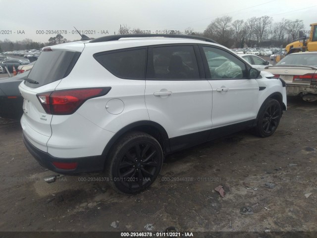 1FMCU0GD6KUA64853  ford escape 2019 IMG 3