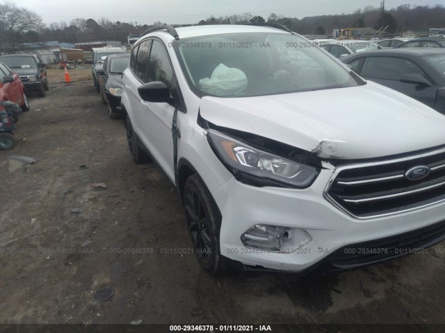 1FMCU0GD6KUA64853  ford escape 2019 IMG 5