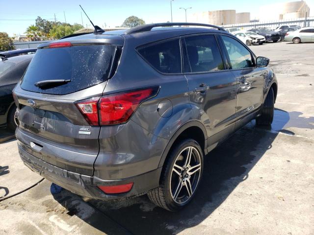 1FMCU0HD0KUB05606  ford escape 2019 IMG 2