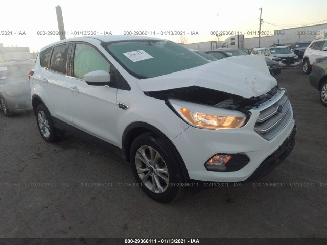 1FMCU9GD6KUB19404  ford escape 2019 IMG 0