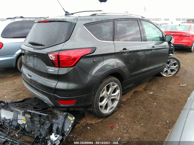 1FMCU9J92KUB14740  ford escape 2019 IMG 3