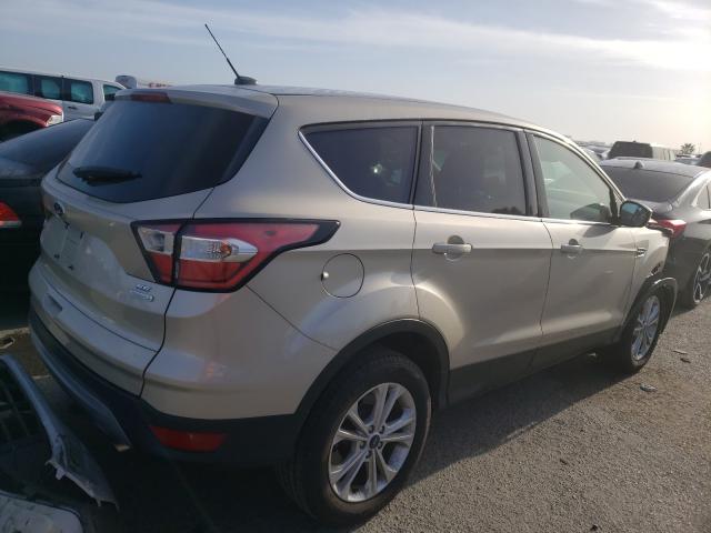 1FMCU0GD2HUD85426  ford escape se 2017 IMG 3