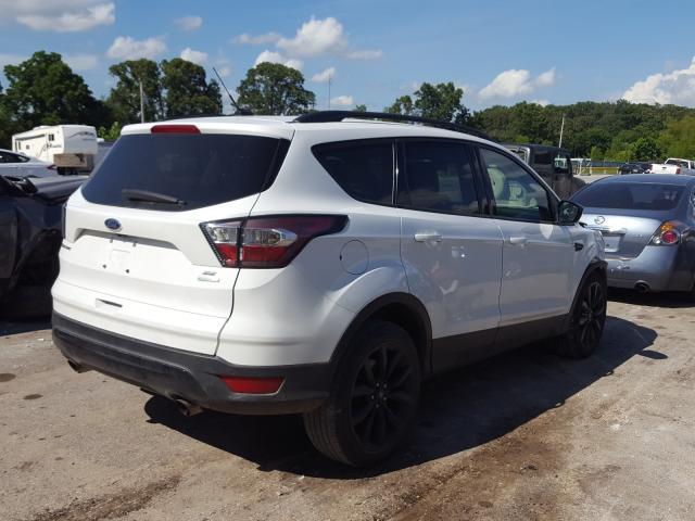 1FMCU0GD6HUC66200  ford escape se 2017 IMG 3