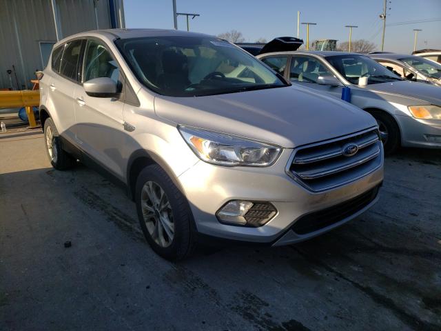 1FMCU9G90HUC72400  ford escape se 2017 IMG 0