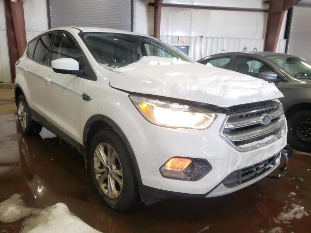 1FMCU9GD4HUD43702  ford escape se 2017 IMG 0