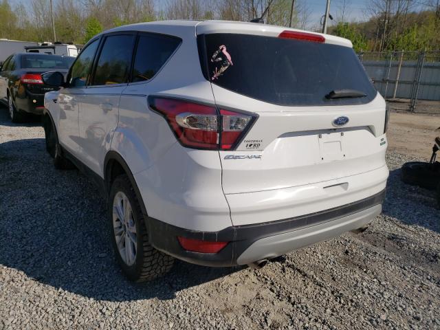 1FMCU9GD7HUB00322  ford escape se 2017 IMG 2