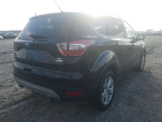 1FMCU0GD0JUB81861  ford escape se 2018 IMG 3