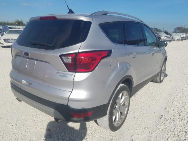 1FMCU0J94KUB20924  ford escape tit 2019 IMG 3