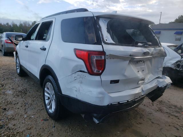 1FM5K7B86HGD00314  ford explorer 2017 IMG 2