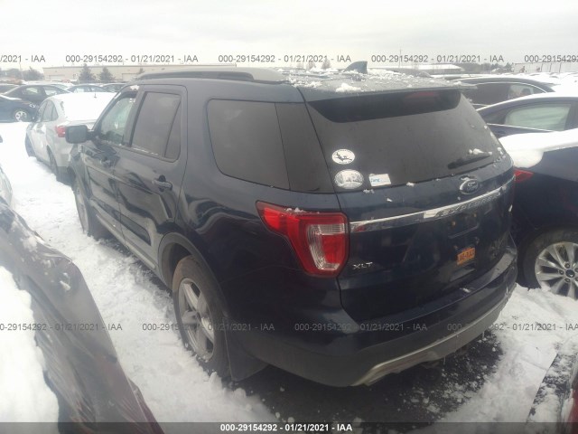 1FM5K8D87HGD47547  ford explorer 2017 IMG 2