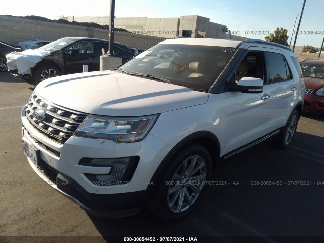 1FM5K8F82HGC27409  ford explorer 2017 IMG 1