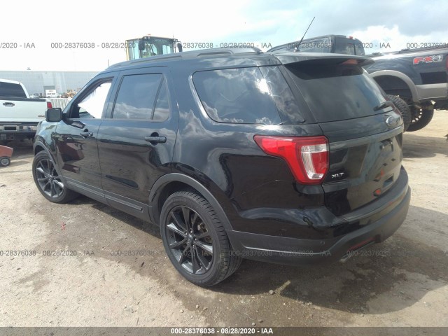 1FM5K7D82JGA79488  ford explorer 2018 IMG 2