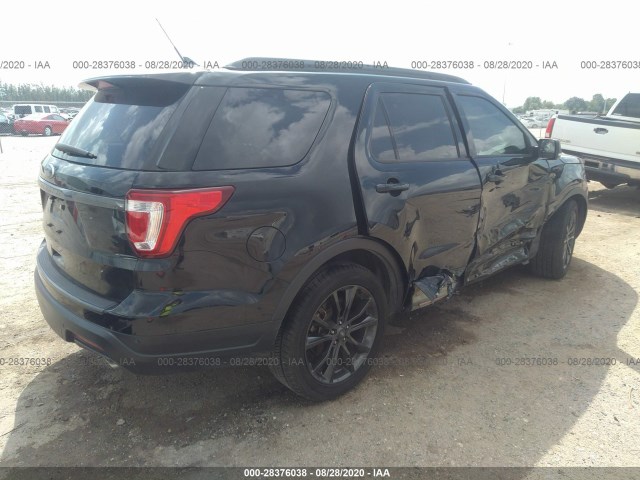 1FM5K7D82JGA79488  ford explorer 2018 IMG 3