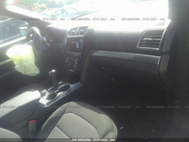 1FM5K8D80KGA44035  ford explorer 2019 IMG 4