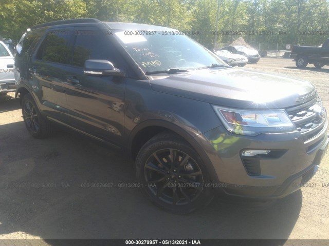 1FM5K8D82JGC39617  ford explorer 2018 IMG 0