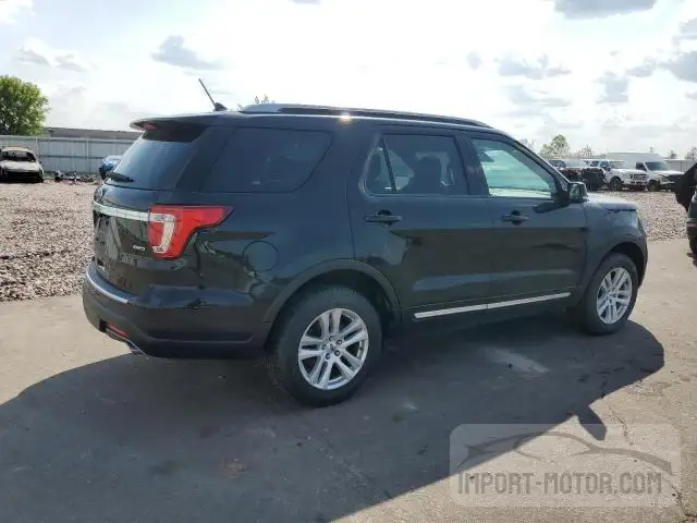 1FM5K8D85JGB94463  ford explorer 2018 IMG 2