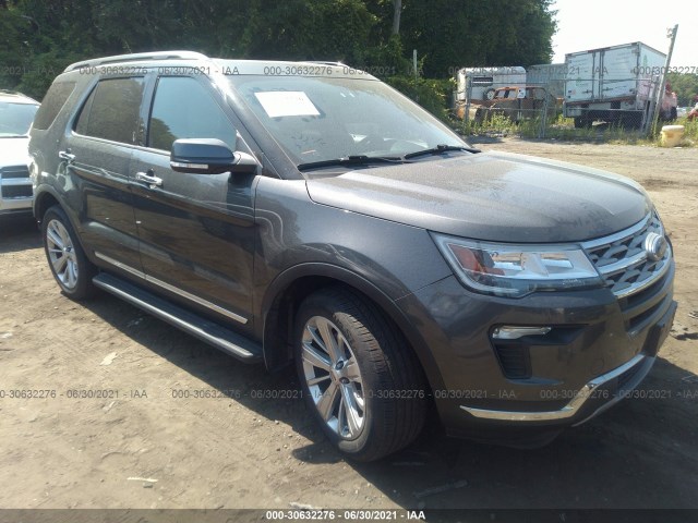 1FM5K8F85JGC59468  ford explorer 2018 IMG 0