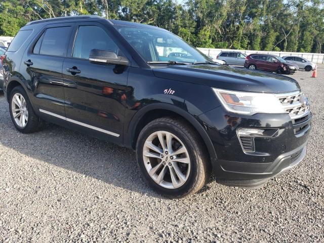 1FM5K8D81JGB24815  ford explorer x 2018 IMG 3