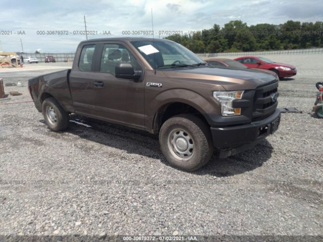 1FTFX1EF4HFC46132  ford f-150 2017 IMG 0