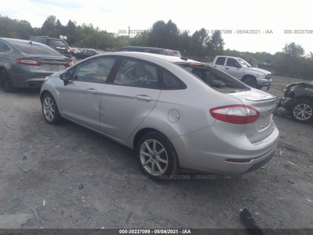 3FADP4BJ4GM175214  ford fiesta 2016 IMG 2