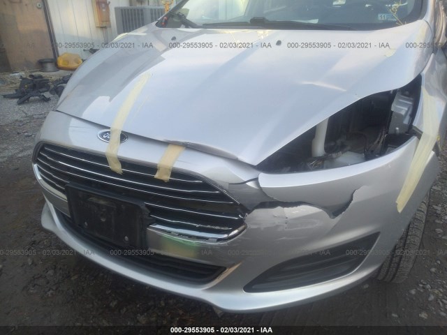 3FADP4EJ4GM157419  ford fiesta 2016 IMG 5